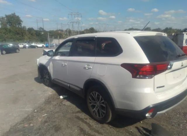 Photo 2 VIN: JA4AZ3A3XGZ025315 - MITSUBISHI OUTLANDER 