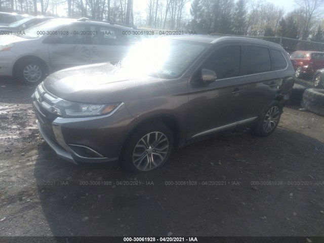 Photo 1 VIN: JA4AZ3A3XHZ016471 - MITSUBISHI OUTLANDER 