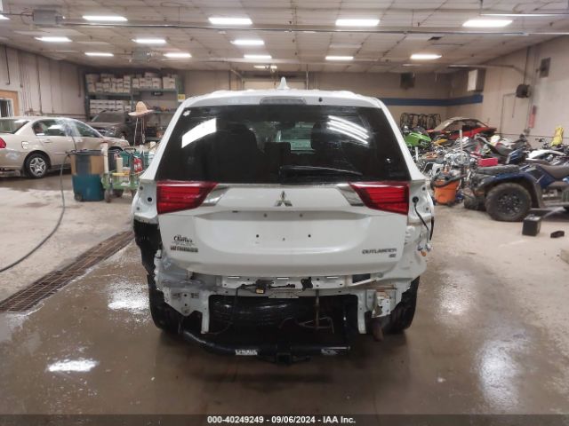 Photo 5 VIN: JA4AZ3A3XHZ031830 - MITSUBISHI OUTLANDER 