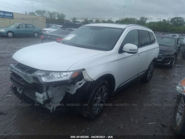 Photo 1 VIN: JA4AZ3A3XHZ037420 - MITSUBISHI OUTLANDER 