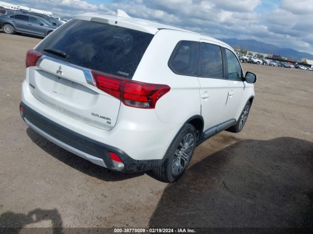 Photo 3 VIN: JA4AZ3A3XHZ046246 - MITSUBISHI OUTLANDER 