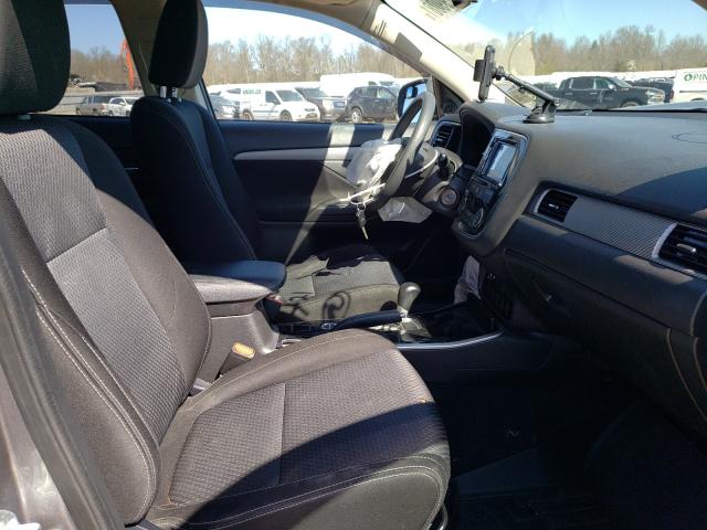 Photo 4 VIN: JA4AZ3A3XJZ024740 - MITSUBISHI OUTLANDER 