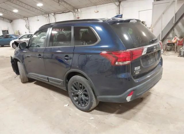 Photo 2 VIN: JA4AZ3A3XJZ031011 - MITSUBISHI OUTLANDER 