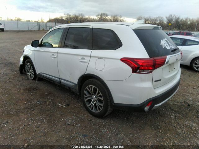 Photo 2 VIN: JA4AZ3A3XJZ049069 - MITSUBISHI OUTLANDER 