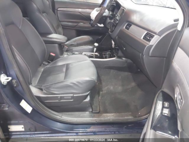 Photo 4 VIN: JA4AZ3A3XKZ008815 - MITSUBISHI OUTLANDER 