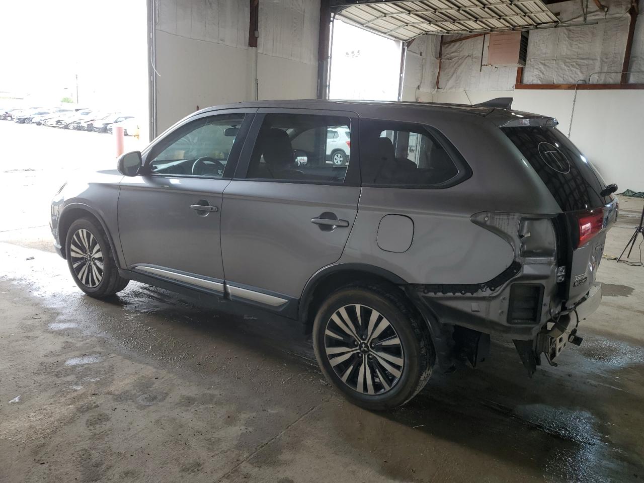 Photo 1 VIN: JA4AZ3A3XKZ042222 - MITSUBISHI OUTLANDER 