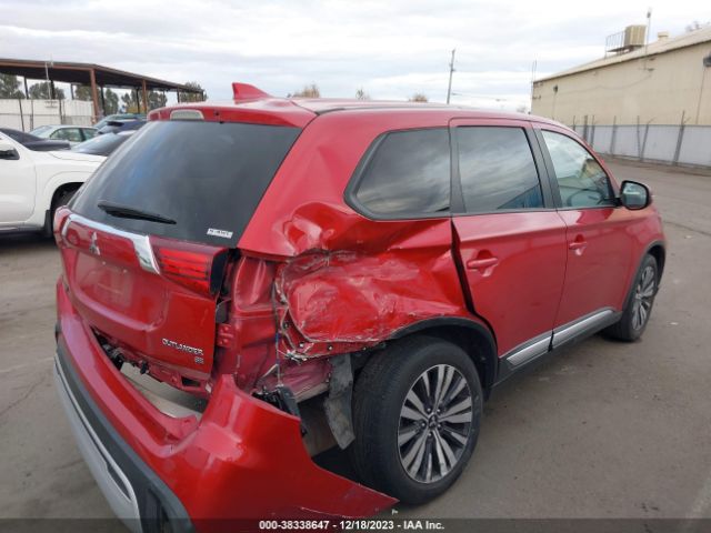 Photo 3 VIN: JA4AZ3A3XKZ046996 - MITSUBISHI OUTLANDER 