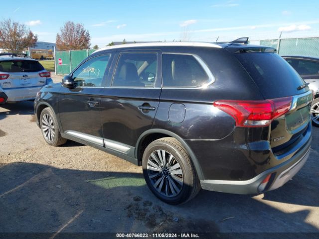 Photo 2 VIN: JA4AZ3A3XKZ052068 - MITSUBISHI OUTLANDER 