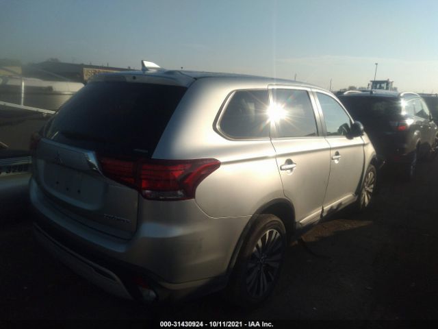 Photo 3 VIN: JA4AZ3A3XKZ053222 - MITSUBISHI OUTLANDER 