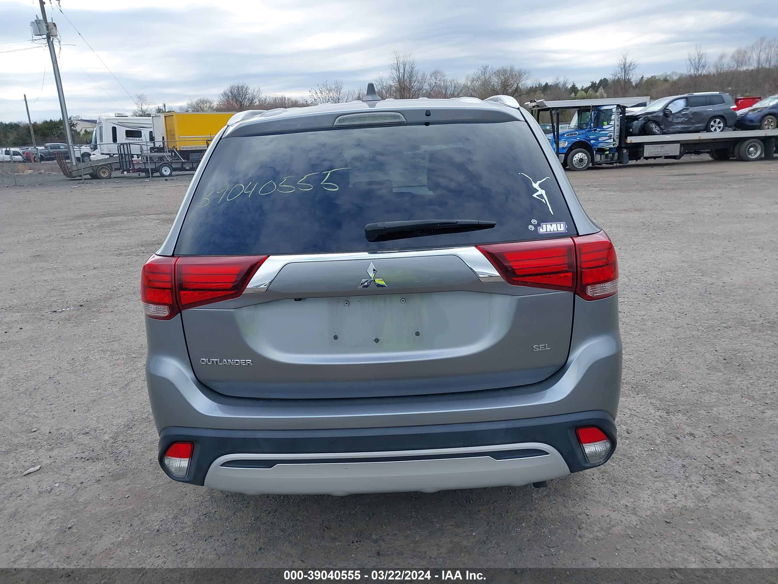 Photo 15 VIN: JA4AZ3A3XLZ020013 - MITSUBISHI OUTLANDER 