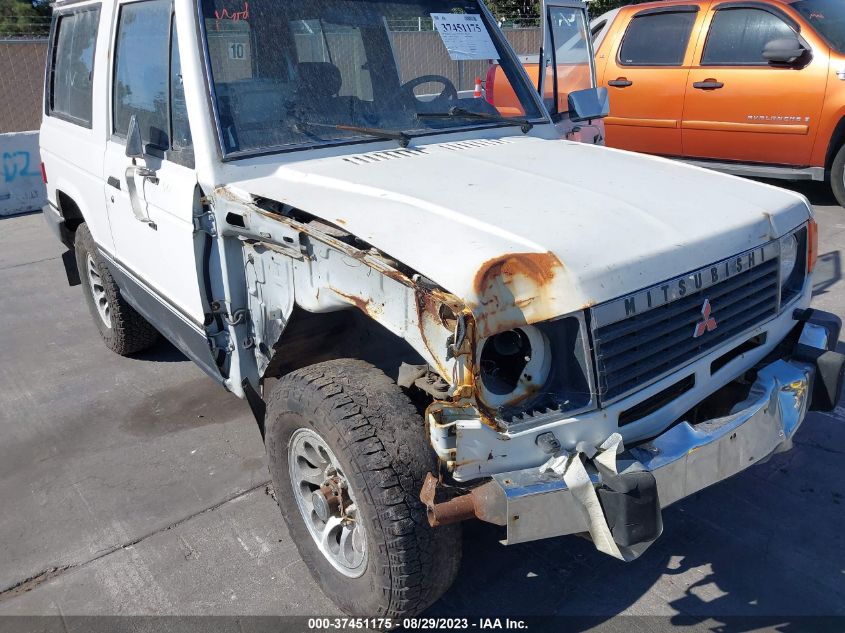 Photo 5 VIN: JA4FJ53E2JJ012765 - MITSUBISHI MONTERO 