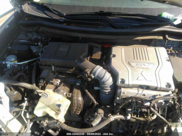 Photo 9 VIN: JA4J24A50JZ046032 - MITSUBISHI OUTLANDER PHEV 