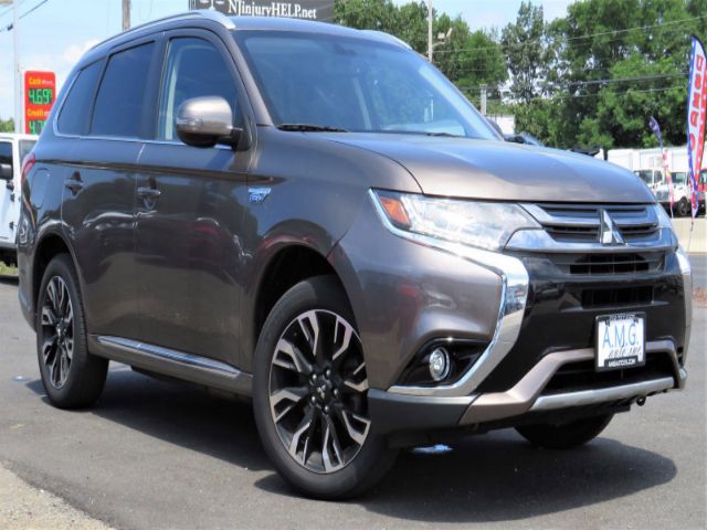 Photo 2 VIN: JA4J24A50JZ048251 - MITSUBISHI OUTLANDER PHEV 