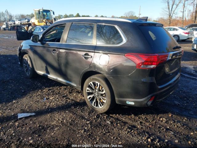 Photo 2 VIN: JA4J24A51JZ048792 - MITSUBISHI OUTLANDER 