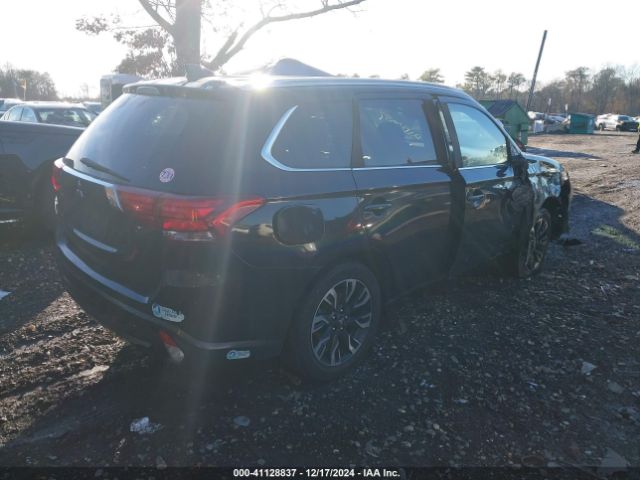 Photo 3 VIN: JA4J24A51JZ048792 - MITSUBISHI OUTLANDER 