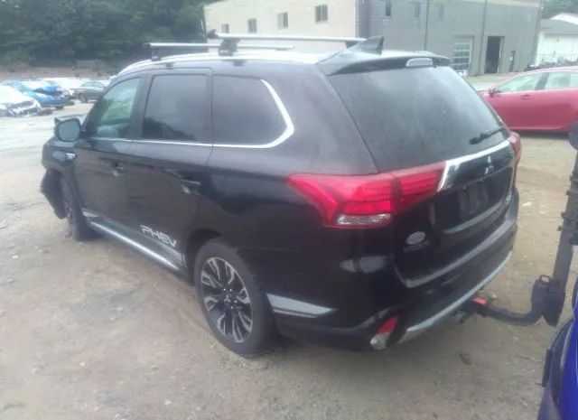 Photo 2 VIN: JA4J24A52JZ028485 - MITSUBISHI OUTLANDER 