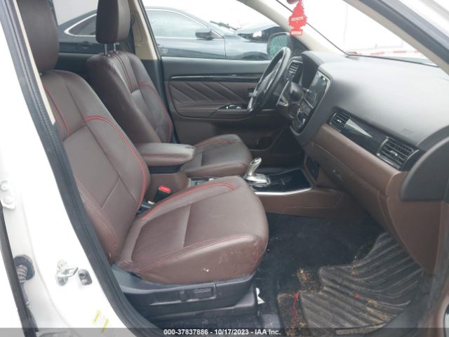 Photo 4 VIN: JA4J24A52JZ052088 - MITSUBISHI OUTLANDER PHEV 