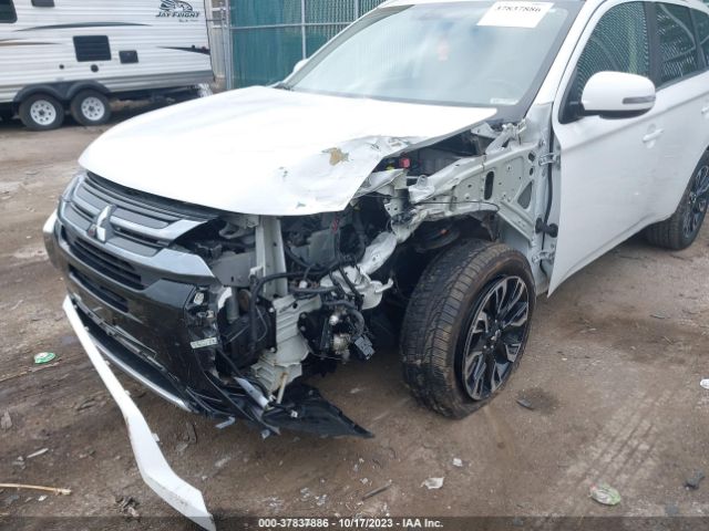 Photo 5 VIN: JA4J24A52JZ052088 - MITSUBISHI OUTLANDER PHEV 