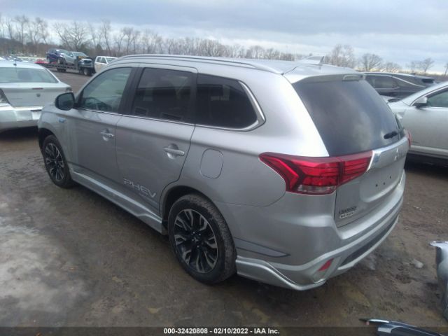 Photo 2 VIN: JA4J24A52JZ069330 - MITSUBISHI OUTLANDER PHEV 