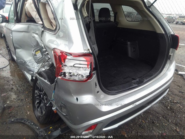 Photo 2 VIN: JA4J24A53JZ029161 - MITSUBISHI OUTLANDER 