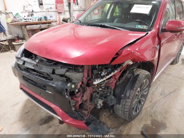 Photo 5 VIN: JA4J24A54JZ057938 - MITSUBISHI OUTLANDER 