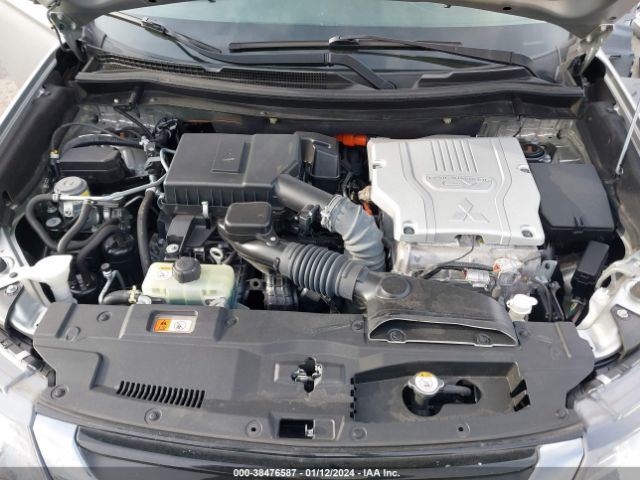 Photo 9 VIN: JA4J24A55JZ058077 - MITSUBISHI OUTLANDER 