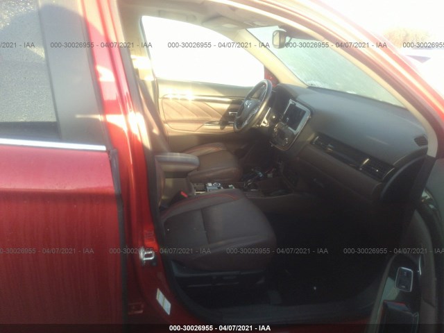 Photo 4 VIN: JA4J24A55JZ070388 - MITSUBISHI OUTLANDER 