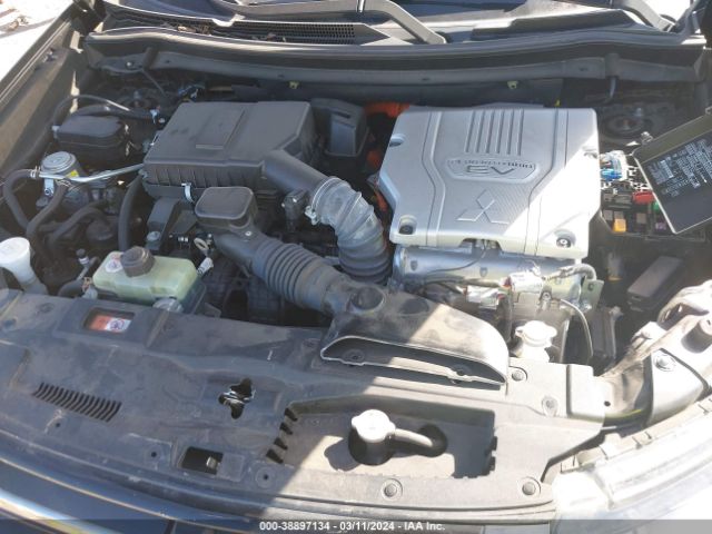 Photo 9 VIN: JA4J24A56JZ031678 - MITSUBISHI OUTLANDER PHEV 