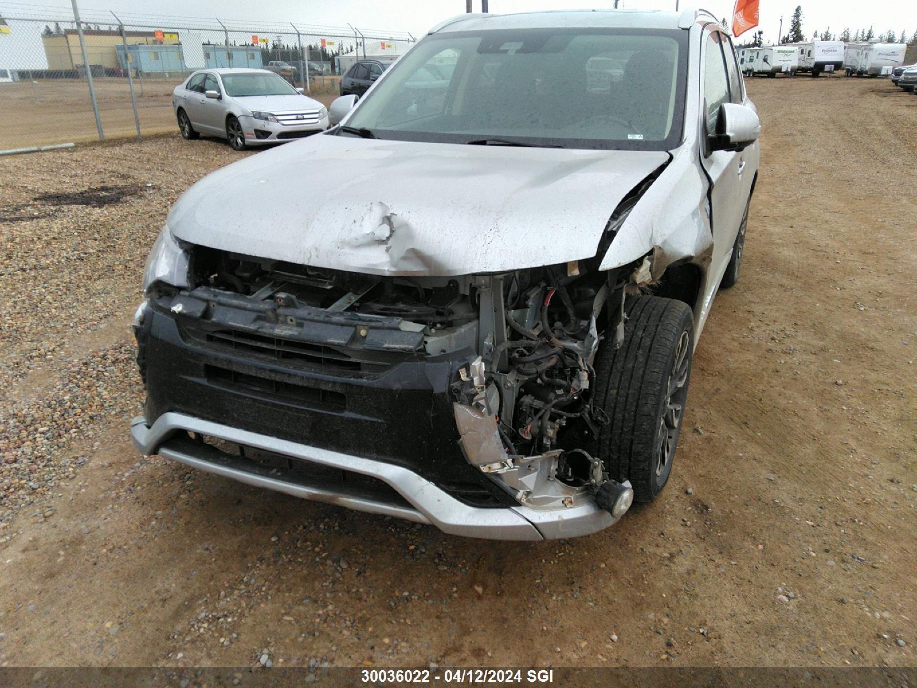 Photo 6 VIN: JA4J24A56JZ610136 - MITSUBISHI OUTLANDER 