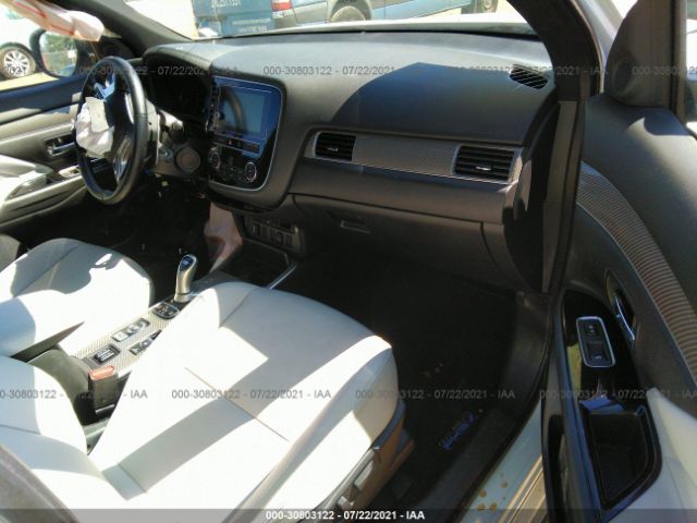 Photo 4 VIN: JA4J24A56KZ050507 - MITSUBISHI OUTLANDER 