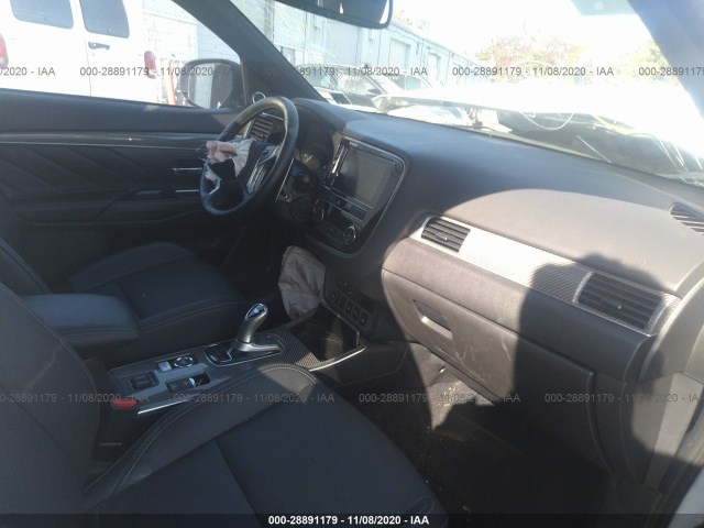 Photo 4 VIN: JA4J24A56KZ051267 - MITSUBISHI OUTLANDER 