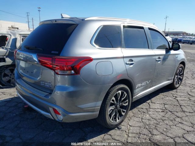 Photo 3 VIN: JA4J24A57JZ071252 - MITSUBISHI OUTLANDER PHEV 