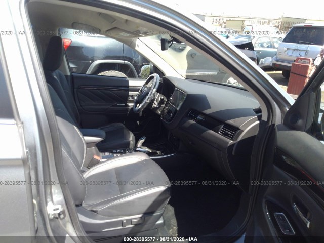 Photo 4 VIN: JA4J24A58JZ027650 - MITSUBISHI OUTLANDER 