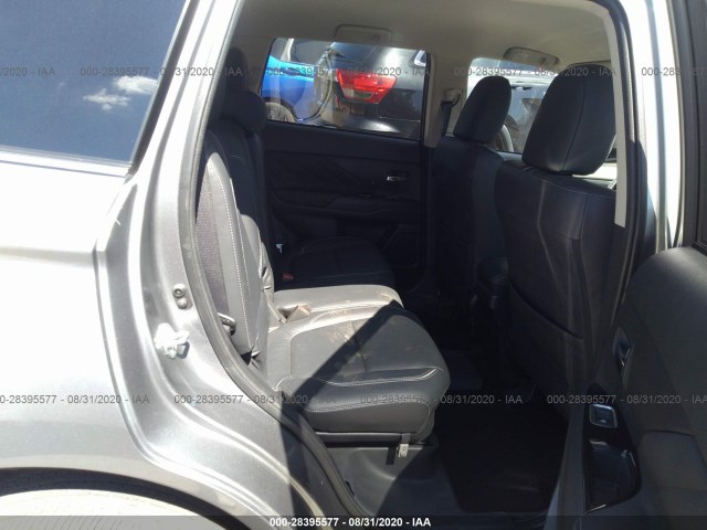 Photo 7 VIN: JA4J24A58JZ027650 - MITSUBISHI OUTLANDER 