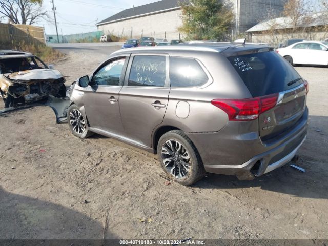 Photo 2 VIN: JA4J24A58JZ042133 - MITSUBISHI OUTLANDER 