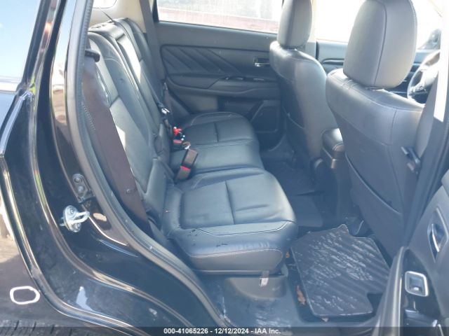 Photo 7 VIN: JA4J24A58JZ057683 - MITSUBISHI OUTLANDER 