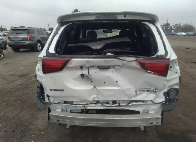 Photo 5 VIN: JA4J24A58KZ041632 - MITSUBISHI OUTLANDER 