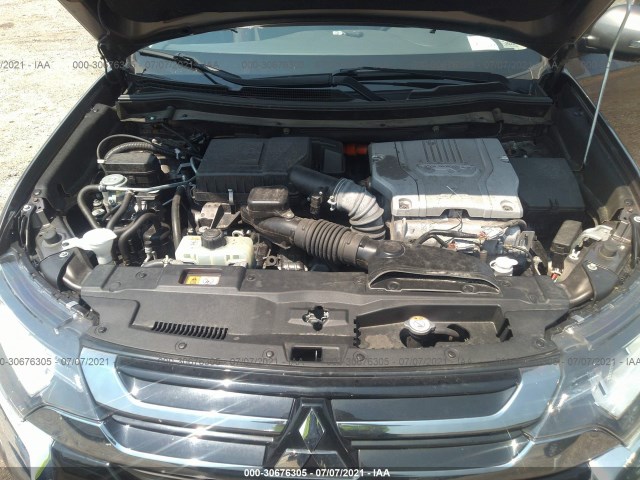 Photo 9 VIN: JA4J24A59JZ027611 - MITSUBISHI OUTLANDER PHEV 