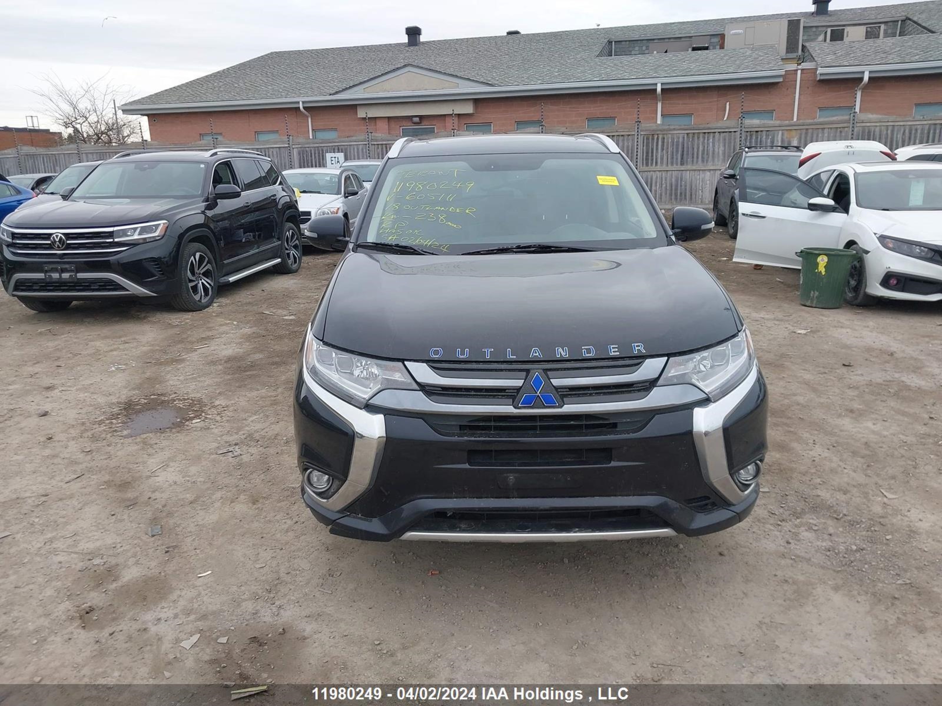 Photo 11 VIN: JA4J24A59JZ605111 - MITSUBISHI OUTLANDER 