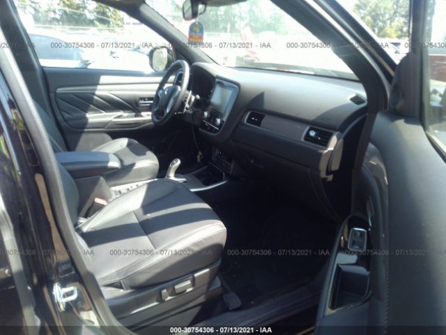 Photo 4 VIN: JA4J24A59LZ038899 - MITSUBISHI OUTLANDER 