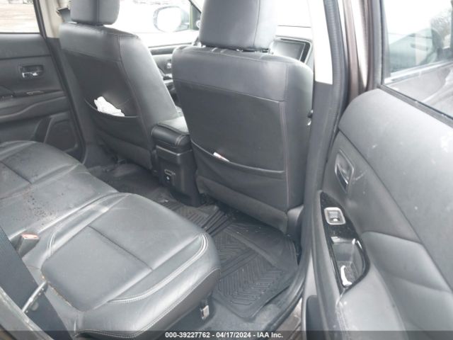 Photo 7 VIN: JA4J24A5XJZ030257 - MITSUBISHI OUTLANDER PHEV 