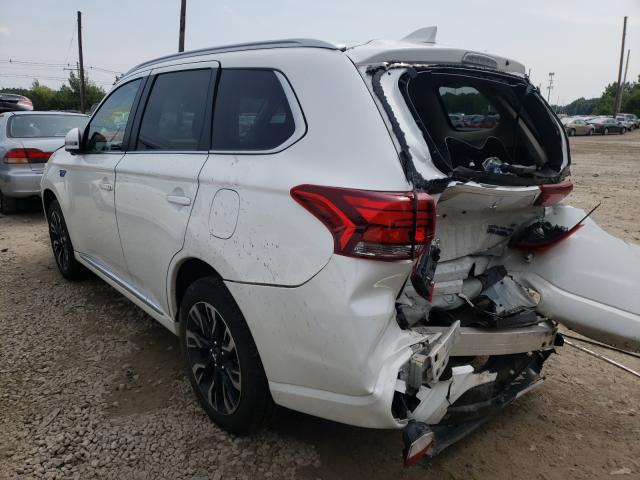 Photo 2 VIN: JA4J24A5XJZ069964 - MITSUBISHI OUTLANDER 