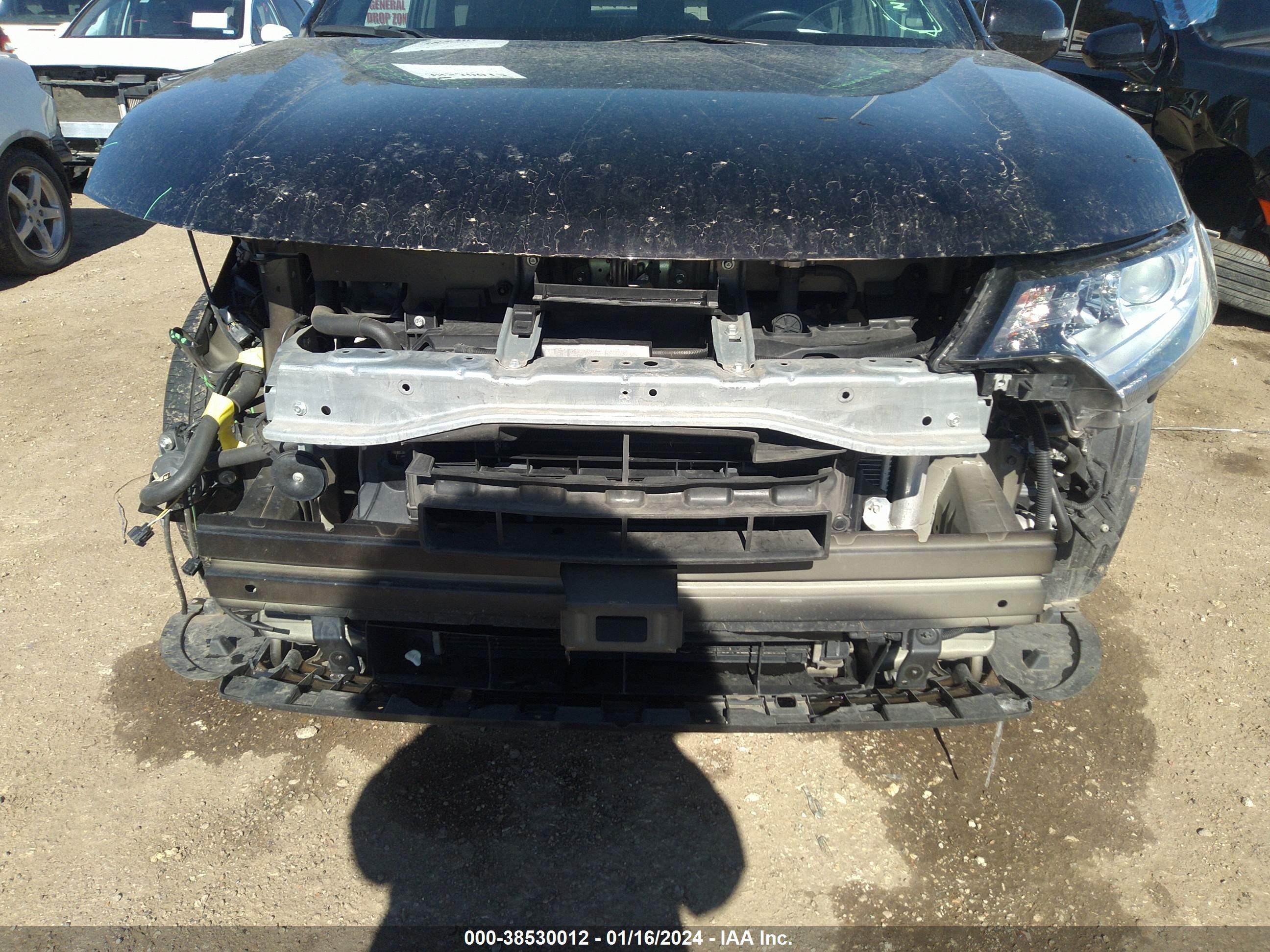 Photo 12 VIN: JA4J2VA76NZ028129 - MITSUBISHI OUTLANDER 