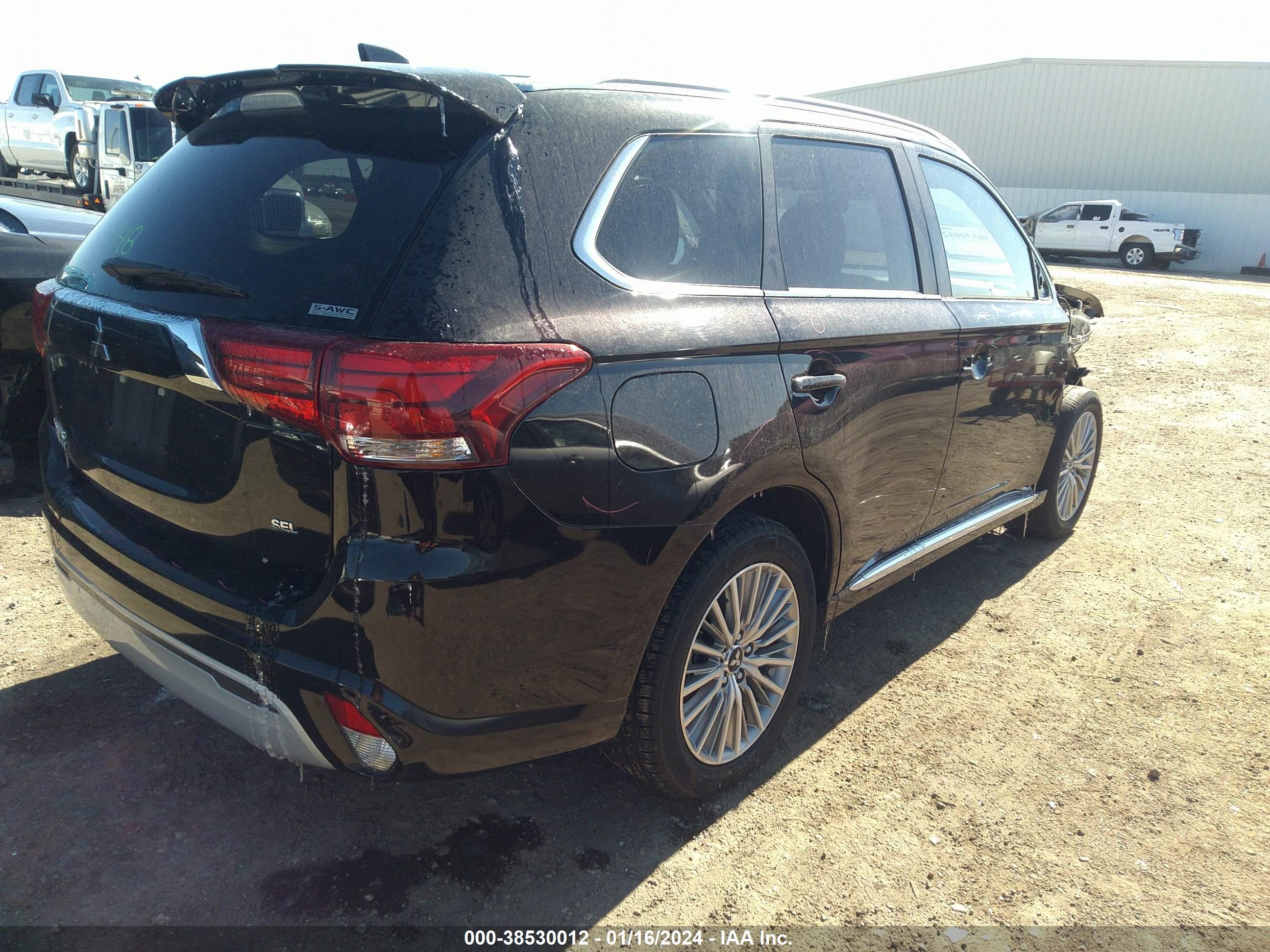 Photo 3 VIN: JA4J2VA76NZ028129 - MITSUBISHI OUTLANDER 