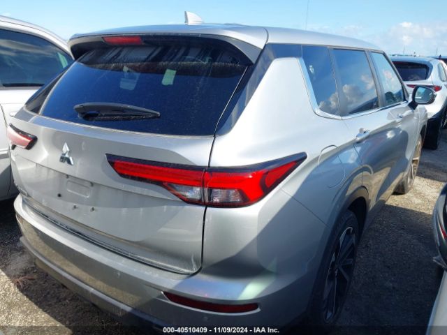 Photo 3 VIN: JA4J3TA82NZ062420 - MITSUBISHI OUTLANDER 