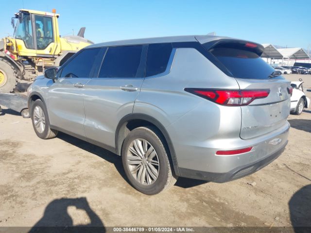 Photo 2 VIN: JA4J3TA83PZ035987 - MITSUBISHI OUTLANDER 