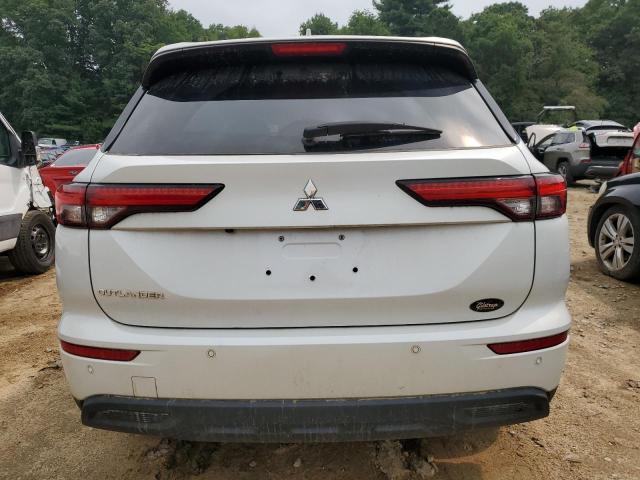 Photo 5 VIN: JA4J3TA84PZ045136 - MITSUBISHI OUTLANDER 