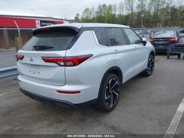 Photo 3 VIN: JA4J3TA86NZ023927 - MITSUBISHI OUTLANDER 