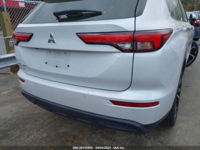 Photo 5 VIN: JA4J3TA86NZ023927 - MITSUBISHI OUTLANDER 