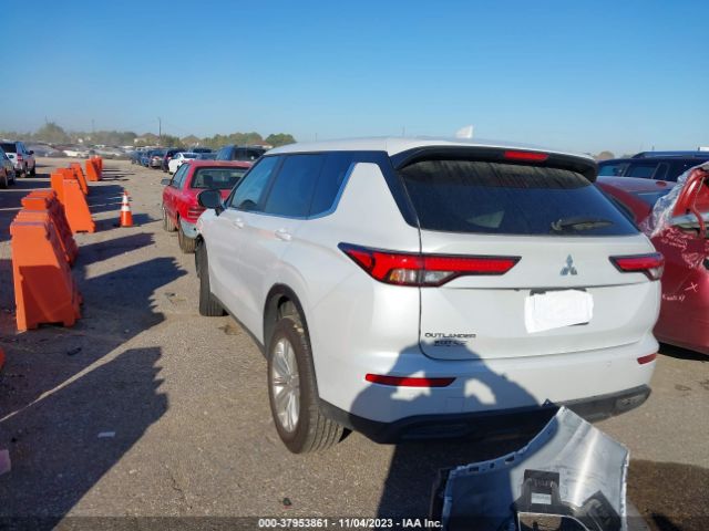 Photo 2 VIN: JA4J3TA89PZ009815 - MITSUBISHI OUTLANDER 